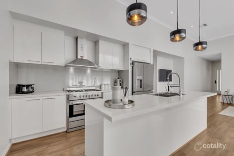 Property photo of 141 Vantage Boulevard Craigieburn VIC 3064
