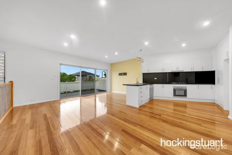 Property photo of 2/16 Clarendon Avenue Craigieburn VIC 3064