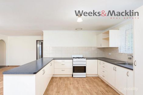 Property photo of 17 Browning Crescent Parafield Gardens SA 5107