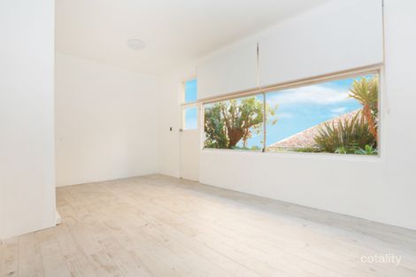 Property photo of 2/26-27 The Strand Dee Why NSW 2099