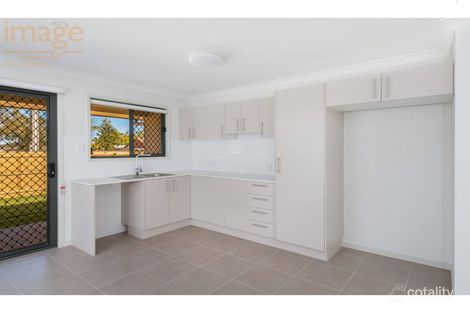 Property photo of 2/4 Crestview Street Loganlea QLD 4131