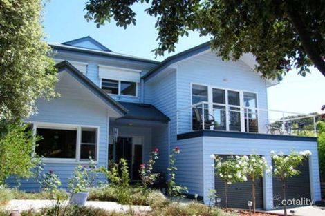 8 Beverley Rd, Mccrae, VIC 3938