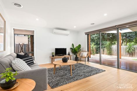 10 Hillside Cl, Montrose, VIC 3765