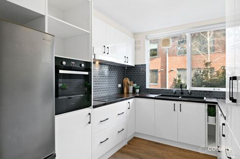 Property photo of 11/21 Auburn Grove Hawthorn East VIC 3123