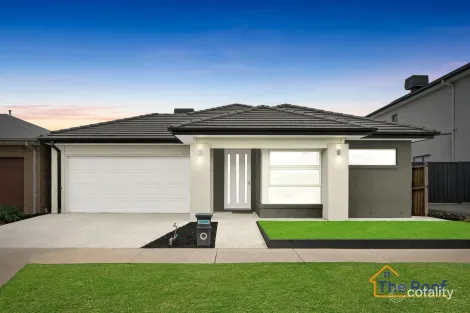 Property photo of 29 Shelterbelt Avenue Weir Views VIC 3338