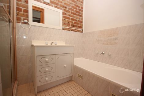 Property photo of 2/26 Stephanie Close Macquarie Hills NSW 2285