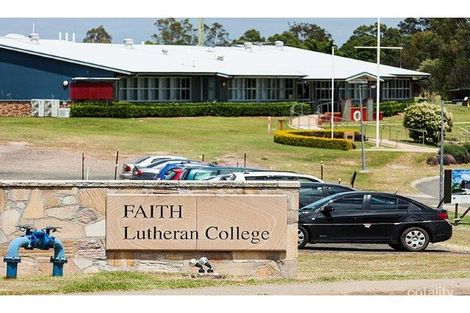 77 Sundew Cres, Kensington Grove, QLD 4341