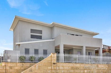 Property photo of 16 Tinsel Street Yanchep WA 6035