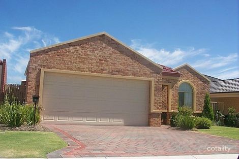 Property photo of 24 McGuigan Circle Redcliffe WA 6104