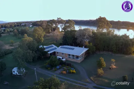 Property photo of 2 Farm Street Kawana QLD 4701