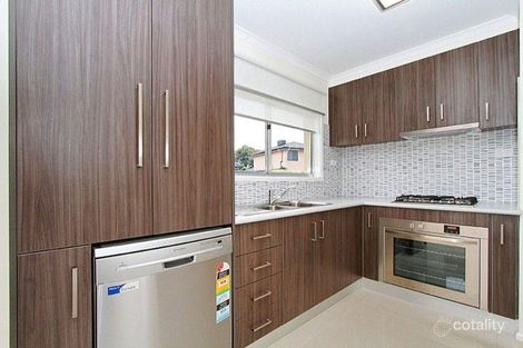 Property photo of 3 Bradwell Street Kealba VIC 3021