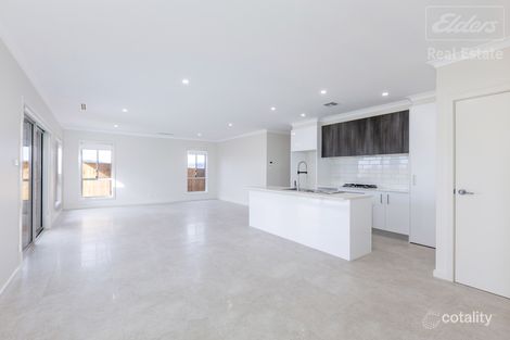 Property photo of 15 Graziers Road Googong NSW 2620