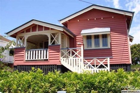 Property photo of 73 Mountjoy Terrace Wynnum QLD 4178
