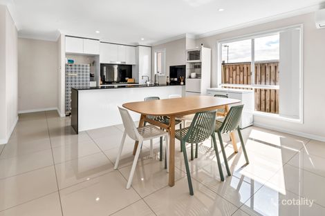 Property photo of 135 The Heights Boulevard Pimpama QLD 4209
