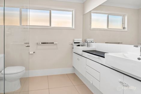 Property photo of 135 The Heights Boulevard Pimpama QLD 4209