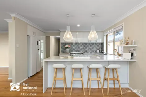 Property photo of 32 Fleet Crescent Albion Park NSW 2527