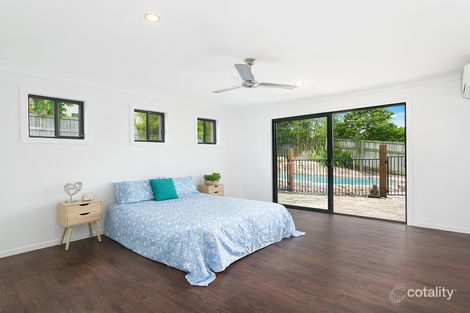 Property photo of 19 Grasslands Crescent Reedy Creek QLD 4227