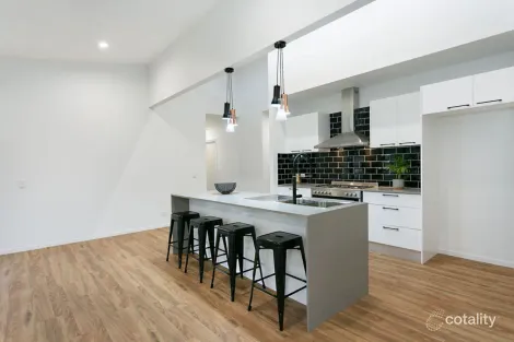 Property photo of 35 Dredge Circle Brassall QLD 4305