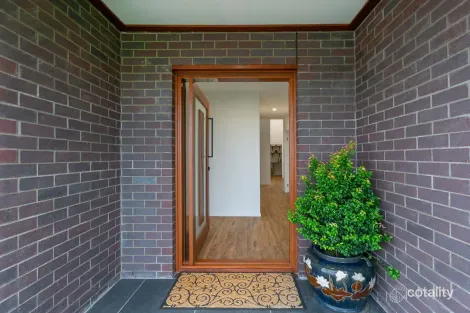 Property photo of 35 Dredge Circle Brassall QLD 4305