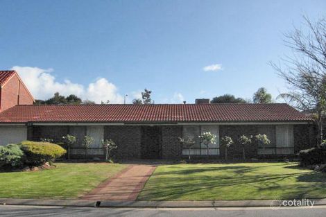 16 Thiele Cres, West Lakes Shore, SA 5020