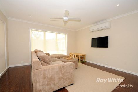 Property photo of 2/14 Bent Court Wantirna South VIC 3152