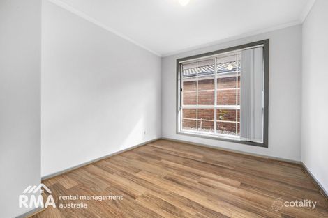 Property photo of 2/13 Monteath Crescent Hoppers Crossing VIC 3029