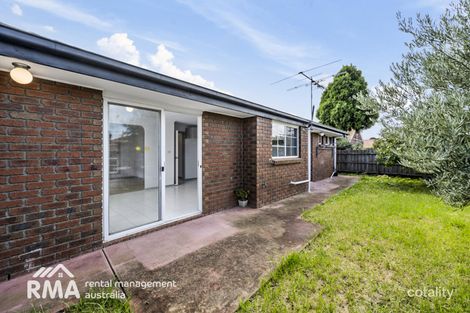 Property photo of 2/13 Monteath Crescent Hoppers Crossing VIC 3029