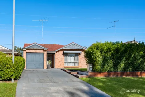 15 Ferntree Cl, Glenmore Park, NSW 2745