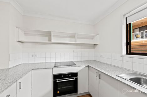 Property photo of 2/6 Lemnos Street Red Hill QLD 4059
