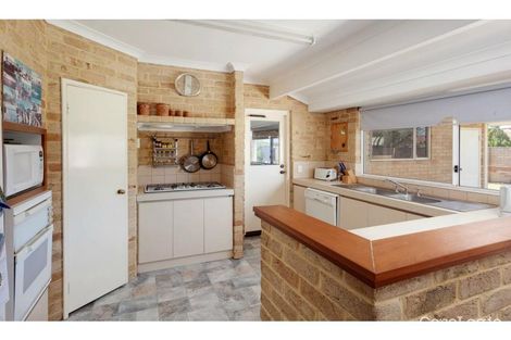 Property photo of 2 Tana Court Leeming WA 6149