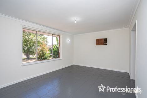 Property photo of 2 Jannali Way Armadale WA 6112
