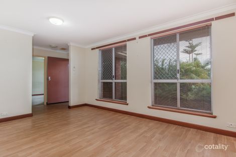 Property photo of 8 Raeside Crescent Cooloongup WA 6168