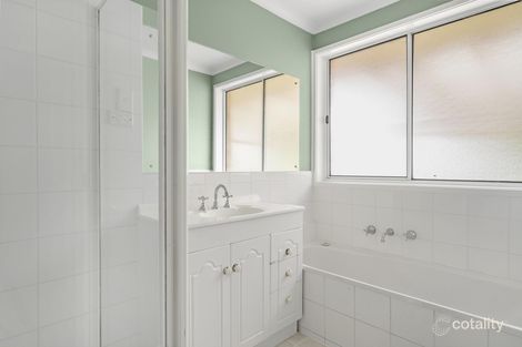 Property photo of 26 Coventry Drive Werribee VIC 3030