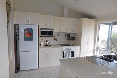 Property photo of 102 Newton Drive Stratford VIC 3862