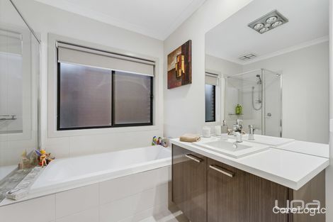 5 Moore Dr, Fraser Rise, VIC 3336