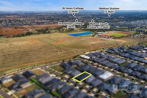Property photo of 12 Headingley Grove Strathtulloh VIC 3338