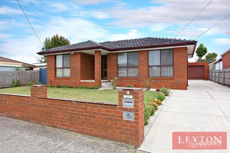 Property photo of 2 Accra Street Keysborough VIC 3173
