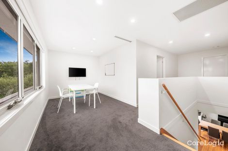 Property photo of 9 Eyre Street Burwood VIC 3125