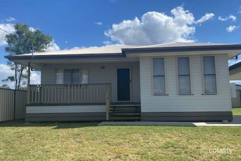 37 Manna St, Blackwater, QLD 4717