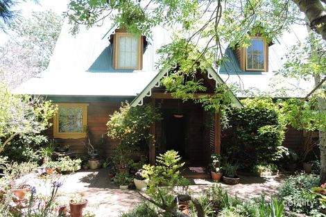 Property photo of 6 Tulloona Avenue Bowral NSW 2576