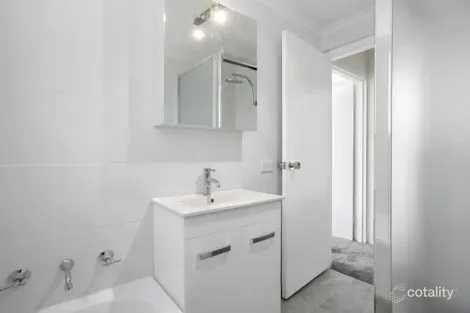 Property photo of 2/7 Richmond Avenue Dee Why NSW 2099