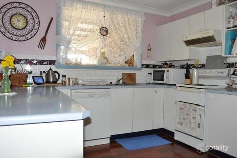 Property photo of 11 Warrawee Close Eglinton NSW 2795