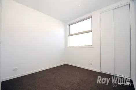 Property photo of 102/6 Kokaribb Road Carnegie VIC 3163