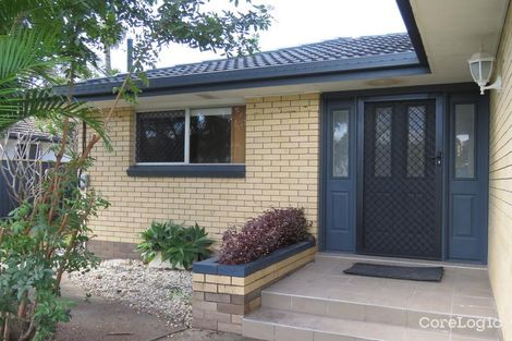 Property photo of 23 Sovereign Drive Mermaid Waters QLD 4218