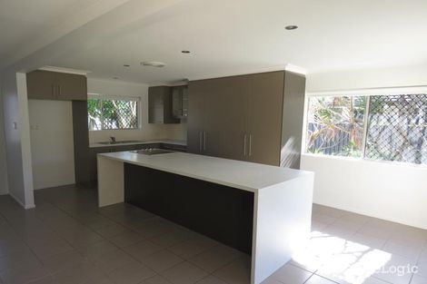Property photo of 23 Sovereign Drive Mermaid Waters QLD 4218