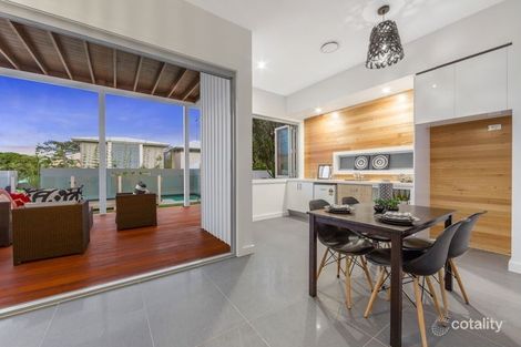 Property photo of 232 Stratton Terrace Manly QLD 4179