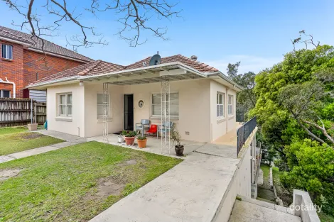 Property photo of 595 Pittwater Road Dee Why NSW 2099