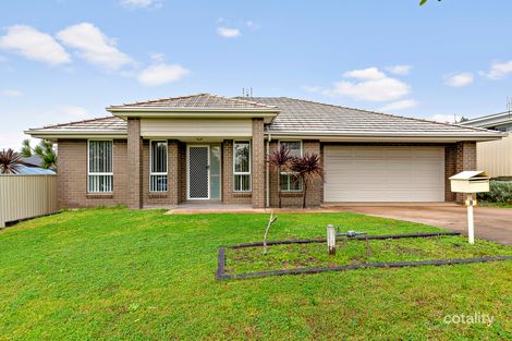 8 Chestnut Gr, Woongarrah, NSW 2259