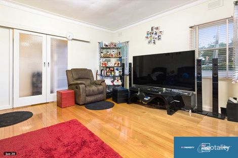 Property photo of 6 Donnelly Court Pascoe Vale VIC 3044