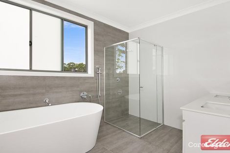 Property photo of 1/55 Greenmeadows Crescent Toongabbie NSW 2146